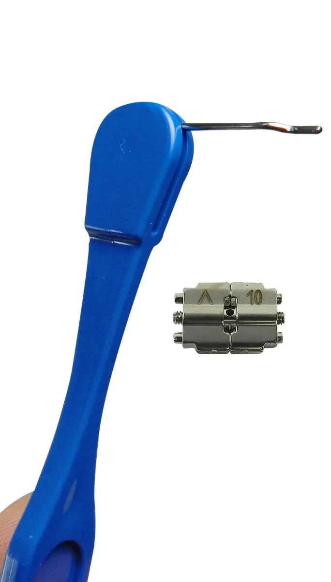 Dentaurum Hyrax Medium - 10 Rapid Palatal Expansion Screw without Retention Legs 1/pk - 602-808-12